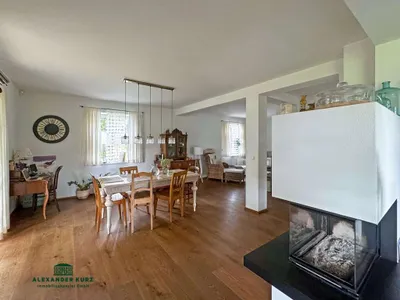 10-Zimmer-Haus kaufen in Salzburg-Umgebung – 240 m², € 1.290.000 – Bild 2 von 9