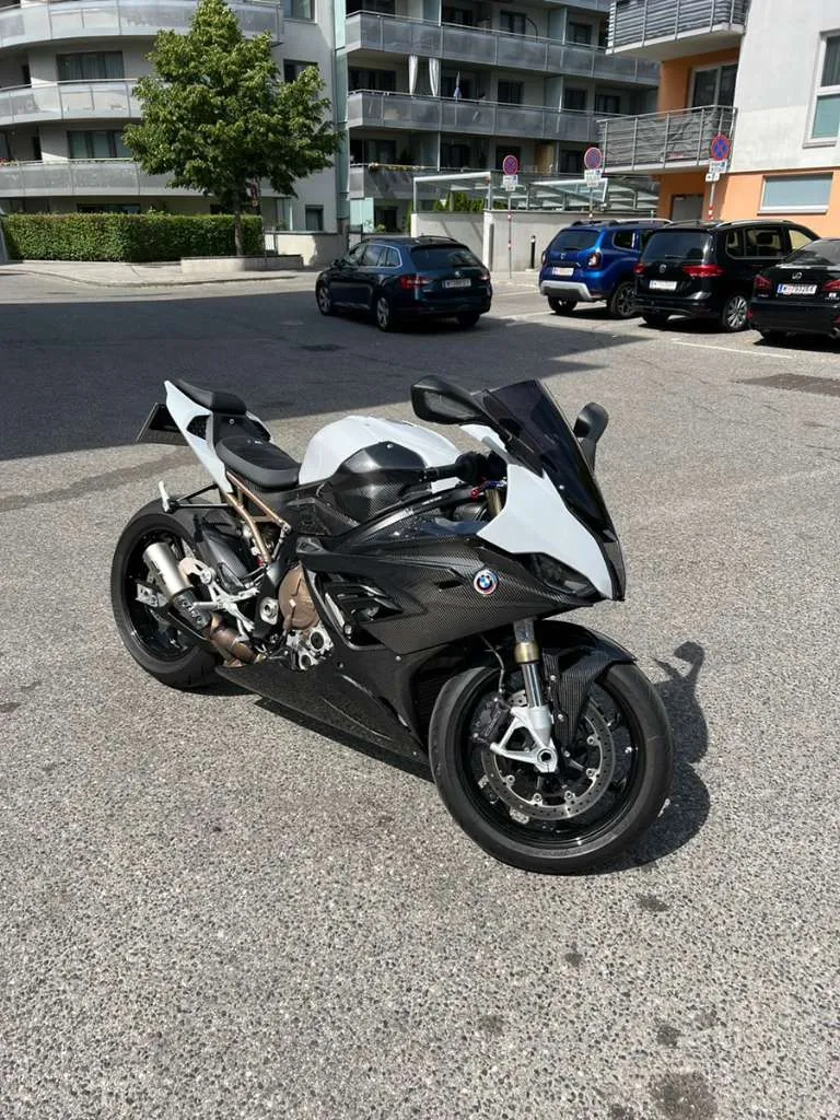 BMW S 1000
