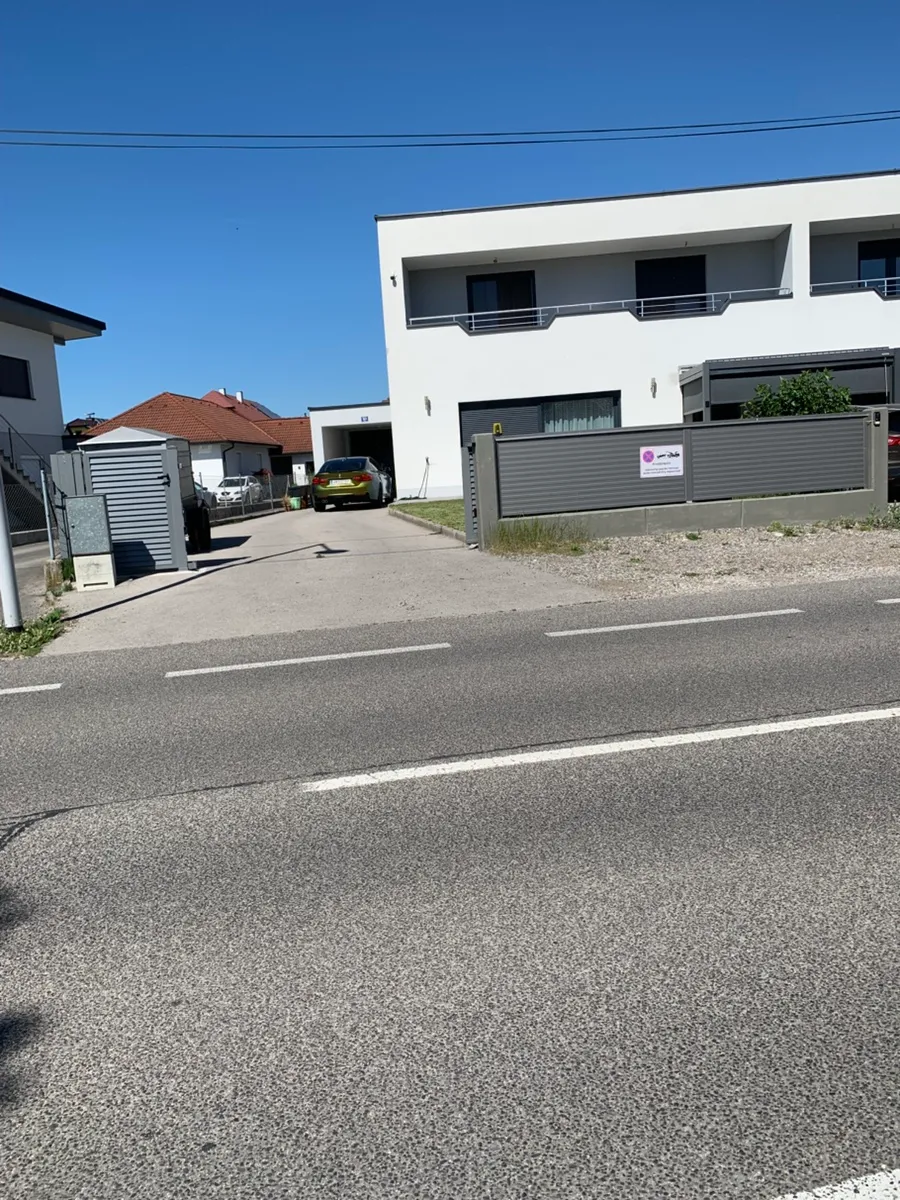 Mehrfamilienhaus zu verkaufen - Widok 3