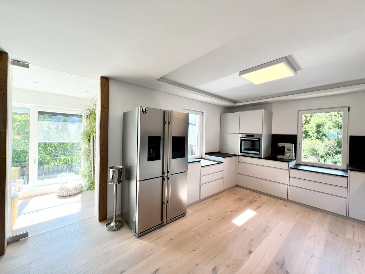 Neuwertige, hochwertig 4-Zimmer-Maisonettewohnung in gebobenem Zustand nähe Innsbruck (Provisionsfrei) - Ansicht 2