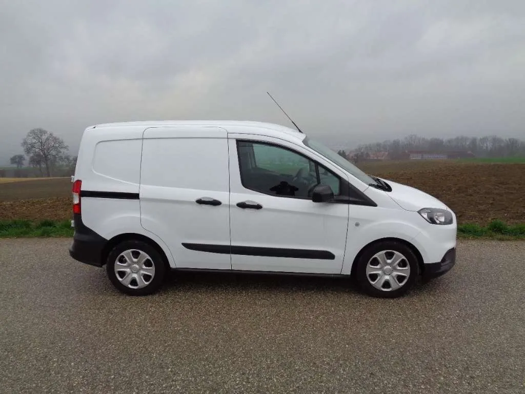 Ford Transit Courier