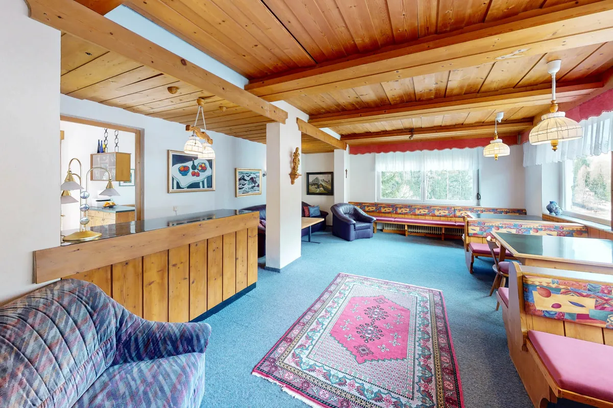 Traditionelles Haus mit mehreren Einheiten in Pfunds zu verkaufen! - Widok 2
