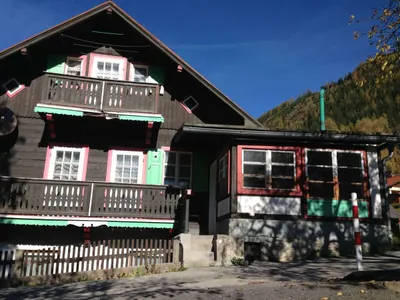 5-Zimmer-Haus mieten in Bruck-Mürzzuschlag – 270 m², € 625