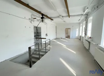 6-Zimmer-Gewerbeimmobilie mieten in Wien – 223 m², € 1.550 – Bild 2 von 14