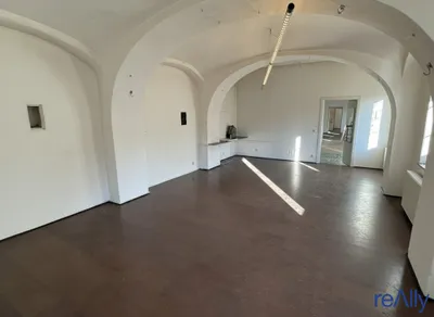 6-Zimmer-Gewerbeimmobilie mieten in Wien – 223 m², € 1.550 – Bild 4 von 14