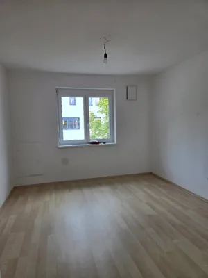3-Zimmer-Wohnung mieten in Steyr-Land – 75 m², € 798 – Bild 6 von 8