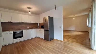 3-Zimmer-Wohnung mieten in Zell am See – 77 m², € 1.150 – Bild 2 von 9