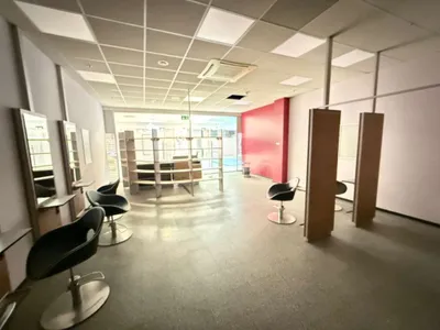 Gewerbeimmobilie mieten in Leibnitz – 94 m², € 2.500