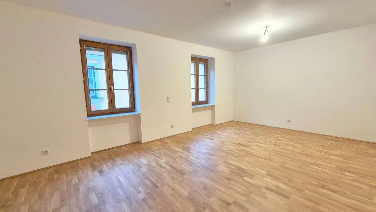 Erstbezug nach Sanierung - Moderne 3-Zimmer-Wohnung mit neuer Einbauküche - Ansicht 3