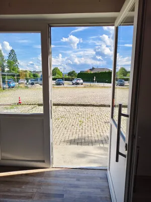 1-Zimmer-Gewerbeimmobilie mieten in Wolfsberg – 200 m², € 1.100 – Bild 2 von 22