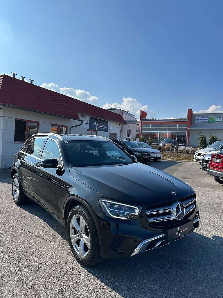 Mercedes-Benz GLC-Klasse GLC 220 d Aut. 4Matic SUV / Geländewagen