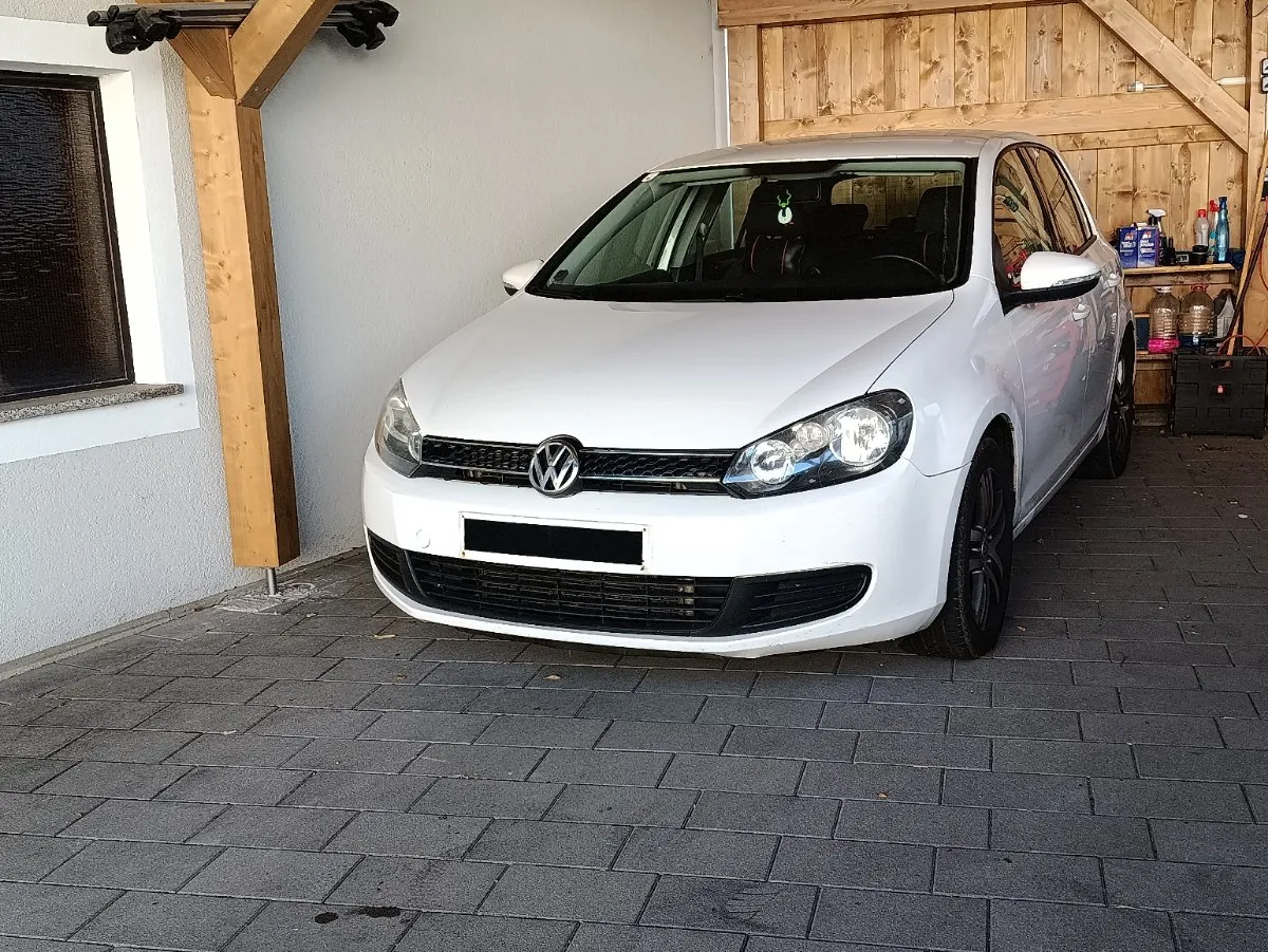 VW Golf