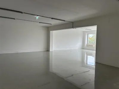 Gewerbeimmobilie mieten in Wien – 212 m², € 2.305 – Bild 3 von 8