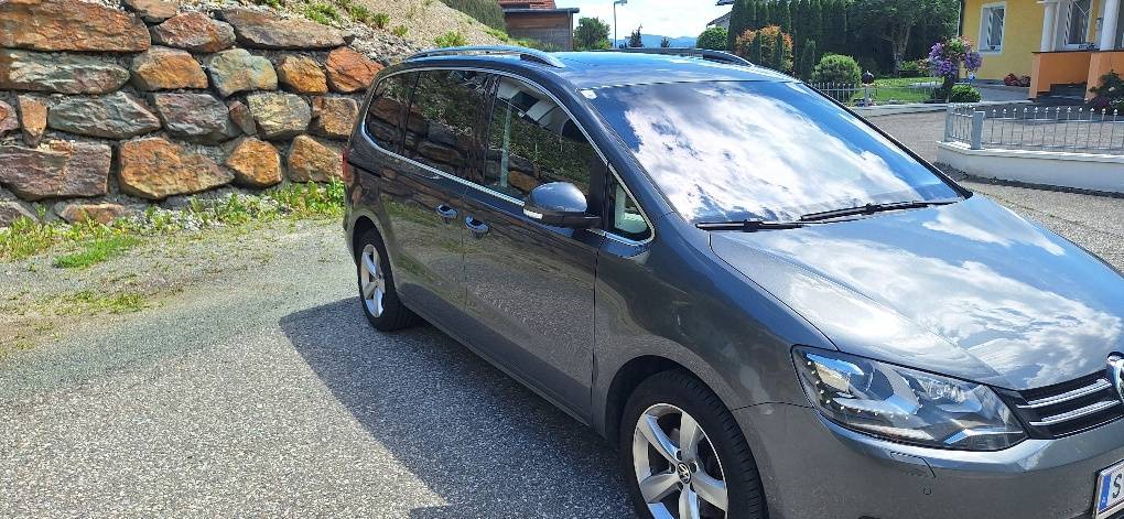 VW Sharan Sky BMT 2,0 TDI DPF 4Motion