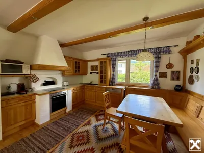 4-Zimmer-Haus kaufen in Neunkirchen – 192 m², € 580.000 – Bild 2 von 22