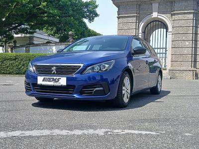Peugeot 308 1,6 *PICKERL NEU*TOUCH*NAVI*PDC*