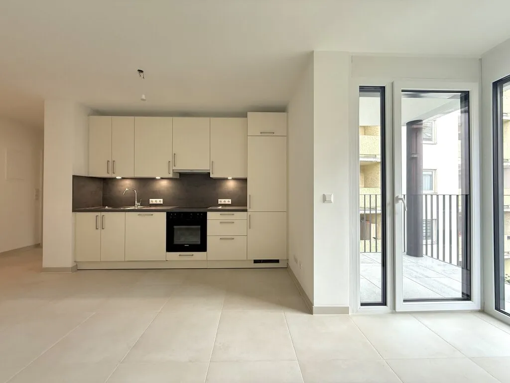 ERSTBEZUG in modernen NEUBAU mit FREIFLÄCHEN! - Widok 2