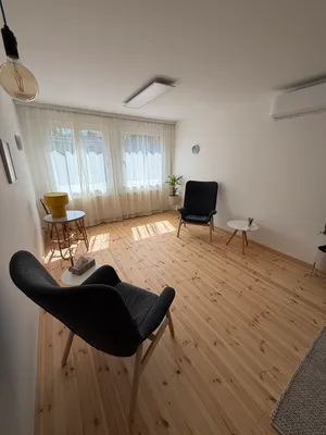 2-Zimmer-Gewerbeimmobilie mieten in Wien – 21 m², € 160 – Bild 1 von 16