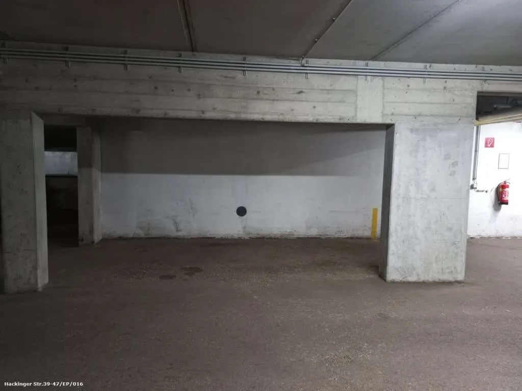 Hackinger Straße 39-47 | Garagenplätze - Ansicht 3