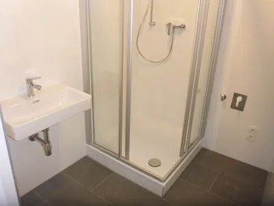 3-Zimmer-Wohnung mieten in Baden – 86 m², € 737 – Bild 4 von 7