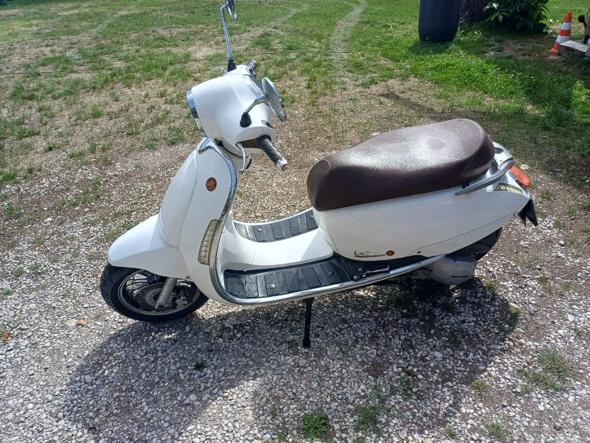Motobi BC