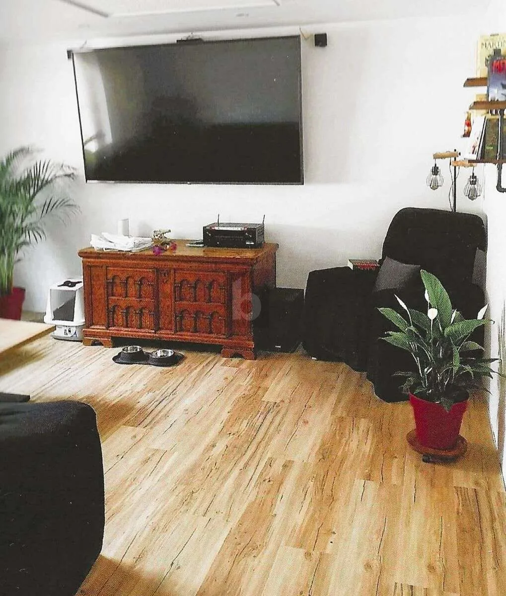 Preisreduktion! RENOVIERT - MIT UNEINSICHTIGEM GARTEN UND ZWEITEM ZUGANG - Ansicht 3