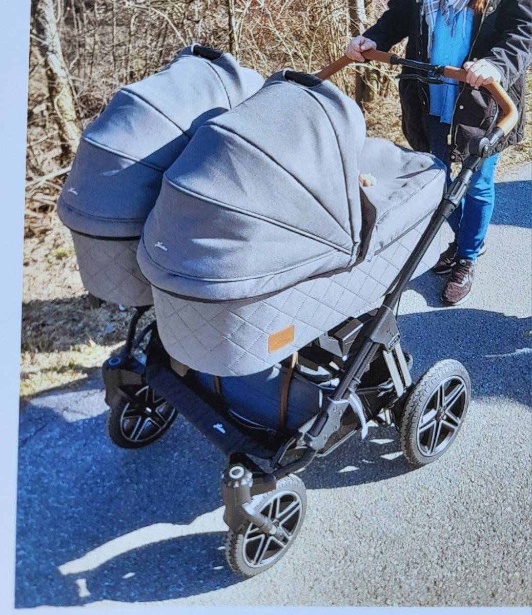 Zwillings - Kinderwagen mit Zubehr,  680,- (6264 Fgenberg) - willhaben