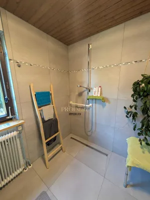 Gewerbeimmobilie kaufen in Vöcklabruck – 176 m², € 370.000 – Bild 6 von 27