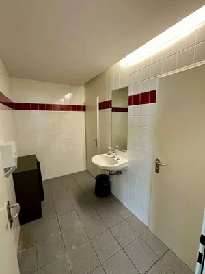 Gewerbeimmobilie mieten in Tulln – 415 m², € 4.004 – Bild 13 von 14