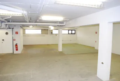 1-Zimmer-Gewerbeimmobilie mieten in Salzburg Stadt – 530 m², € 3.116 – Bild 7 von 9