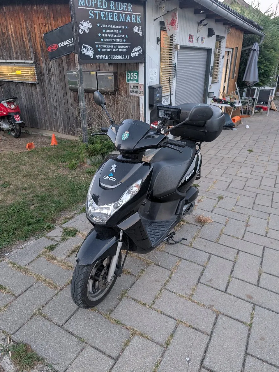 Peugeot Kisbee