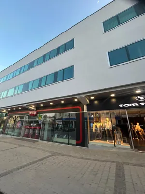 Gewerbeimmobilie mieten in Feldkirchen – 172,92 m², € 1.503 – Bild 3 von 21
