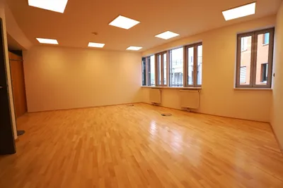 Gewerbeimmobilie mieten in Mödling – 1 m², € 22 – Bild 14 von 21