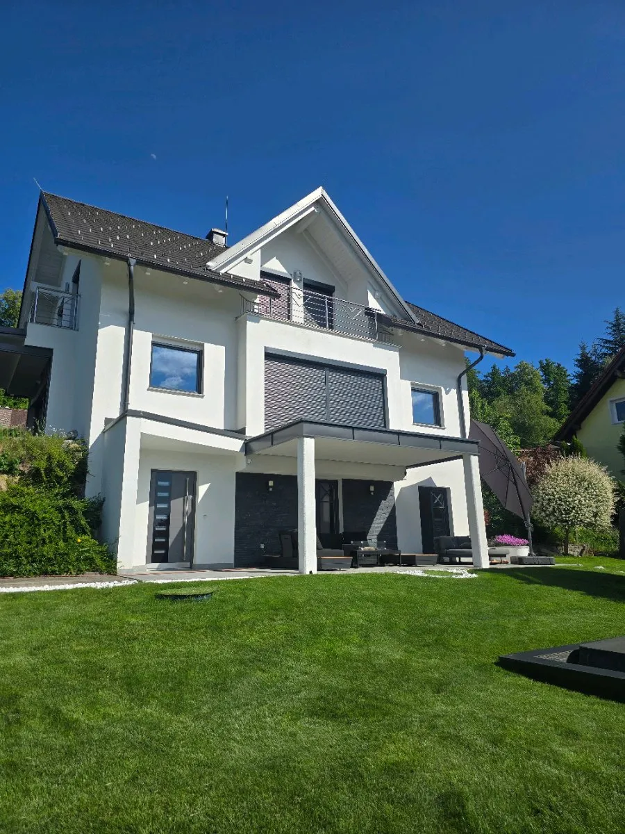 Designer Villa in TOP Zustand und TOP Lage. – pohled 3