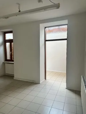 5-Zimmer-Gewerbeimmobilie mieten in Lilienfeld – 120 m², € 590 – Bild 9 von 11