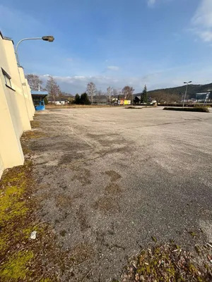Gewerbeimmobilie mieten in Baden – 70 m², € 8 – Bild 11 von 14