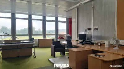 Gewerbeimmobilie mieten in Vöcklabruck – 370 m², € 2.479 – Bild 2 von 6