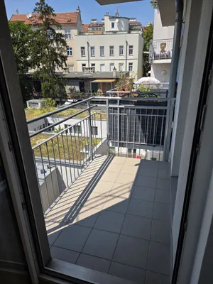 Charmante 2-Zimmer-Wohnung (45 m²) - Perfekter Mix aus Urbanität & Grünoase! – Bild 2