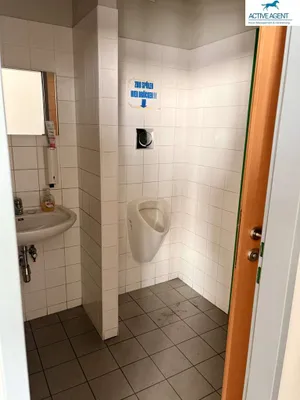 Gewerbeimmobilie kaufen in Wiener Neustadt – 1 527 m² – Bild 5 von 10
