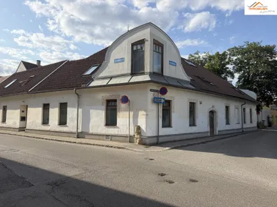 4-Zimmer-Wohnung kaufen in Neunkirchen – 314,4 m², € 249.000 – Bild 9 von 11