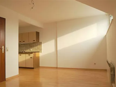 1-Zimmer-Wohnung mieten in Linz – 27 m², € 490 – Bild 3 von 7