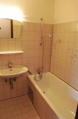 1-Zimmer-Wohnung mieten in Linz – 27 m², € 490 – Bild 6 von 7