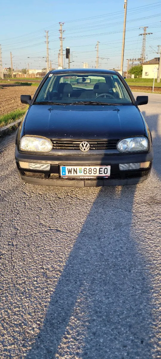 Volkswagen Golf 1997 photo 2