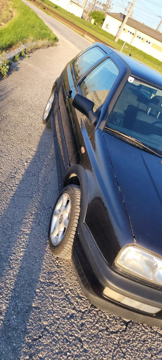 Volkswagen Golf 1997 photo 3