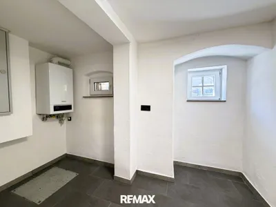 3-Zimmer-Gewerbeimmobilie kaufen in Eisenstadt - Umgebung – 84 m², € 130.000 – Bild 17 von 18