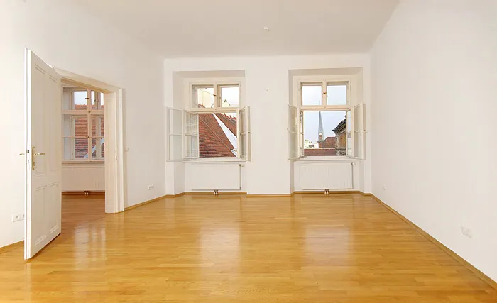 First Class spacious Apartment for living and working in city center - elegant living ambiente – pohled 2