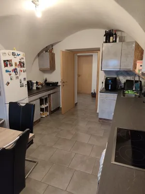 2-Zimmer-Wohnung mieten in Innsbruck-Land – 87 m², € 1.000 – Bild 5 von 13