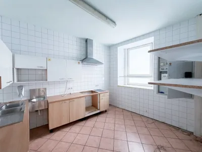 Gewerbeimmobilie mieten in Korneuburg – 145 m², € 1.850 – Bild 5 von 6