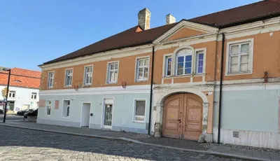 Gewerbeimmobilie mieten in Korneuburg – 145 m², € 1.850 – Bild 1 von 6