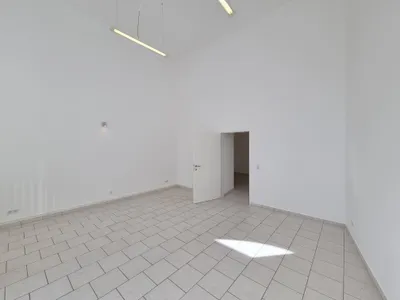 2-Zimmer-Gewerbeimmobilie mieten in Wien – 38 m², € 639 – Bild 3 von 6